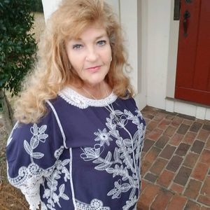 Meet your Posher, Sandra